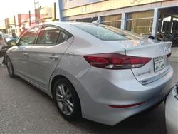 هیوندای ئەلەنترا